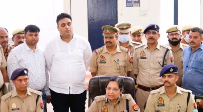noida-police-1