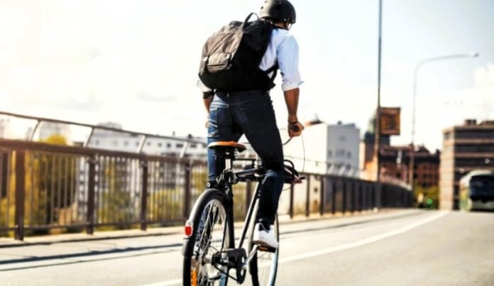 going-office-in-cycle
