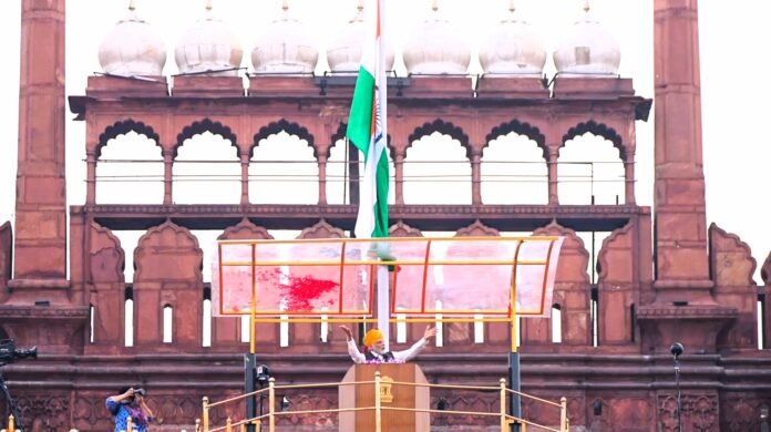 i-day-pm-modi-1
