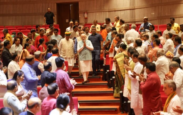 narendra-modi-bjp-dp