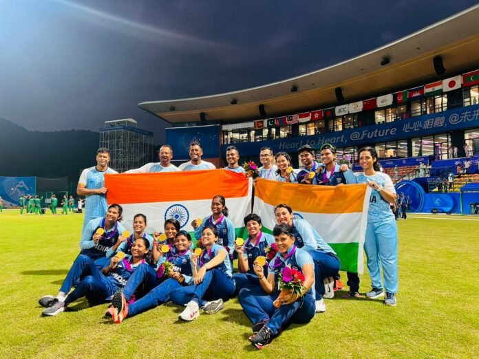 indian-woman-cricket-team-3