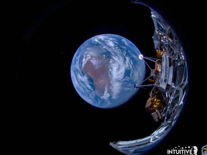 first commercial spacecraft on Moon 4 Private US company Intuitive Machines